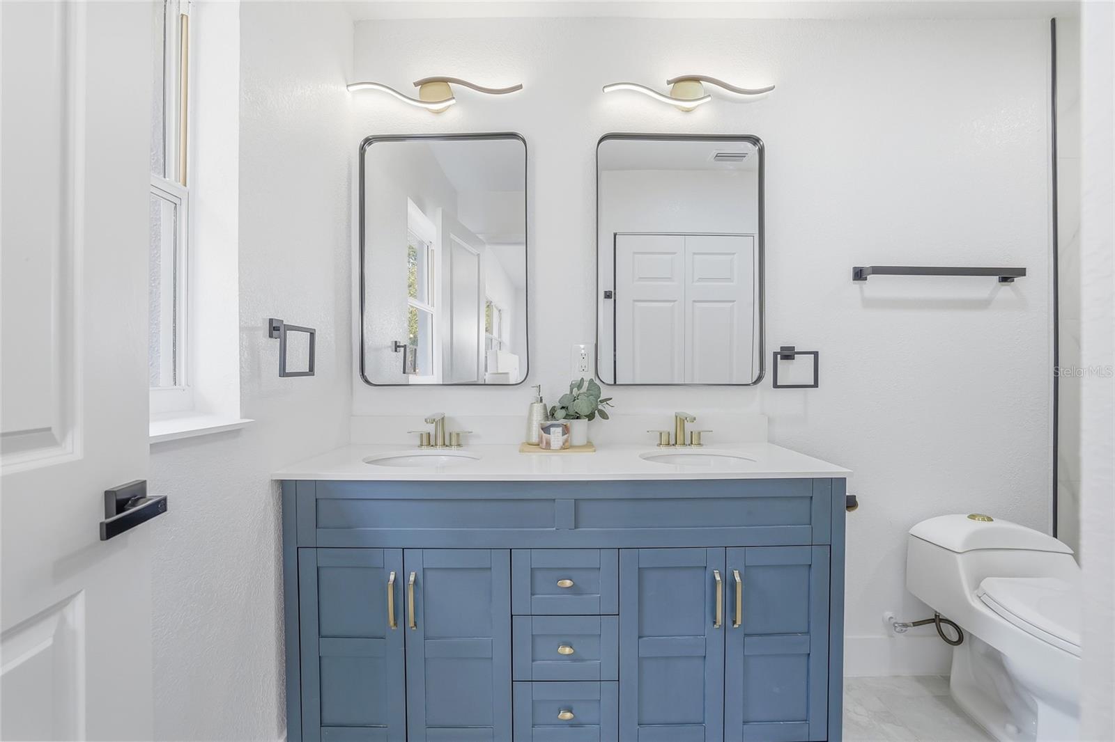 TAMPAS NORTH SIDE CNTRY CL - Residential