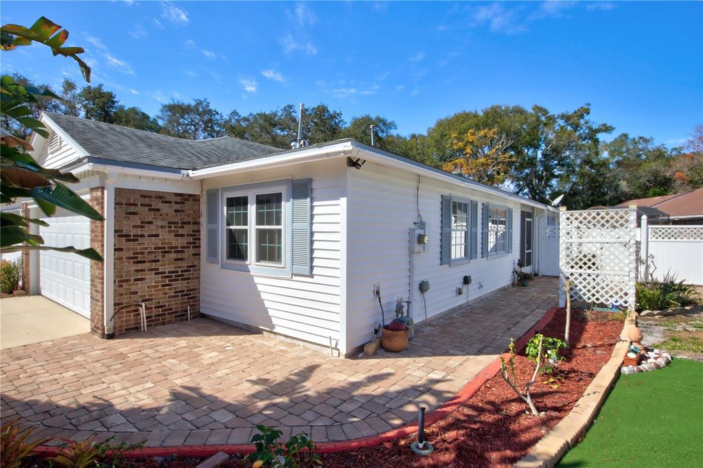 Photo of 971 Malden Court, Longwood, FL 32750 (MLS # O6378396)