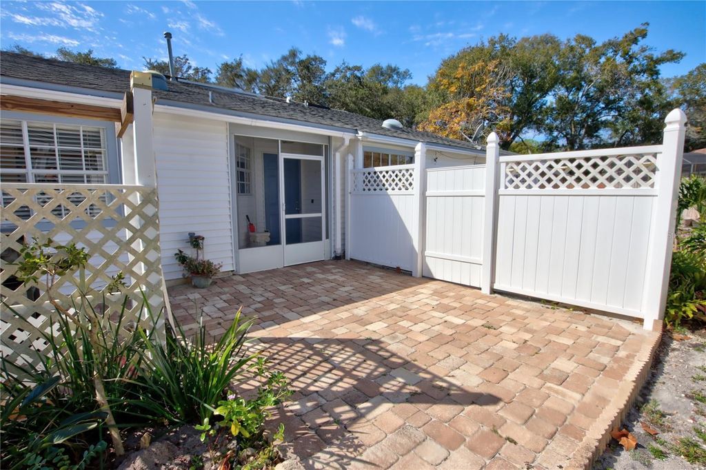 Photo of 971 Malden Court, Longwood, FL 32750 (MLS # O6378396)