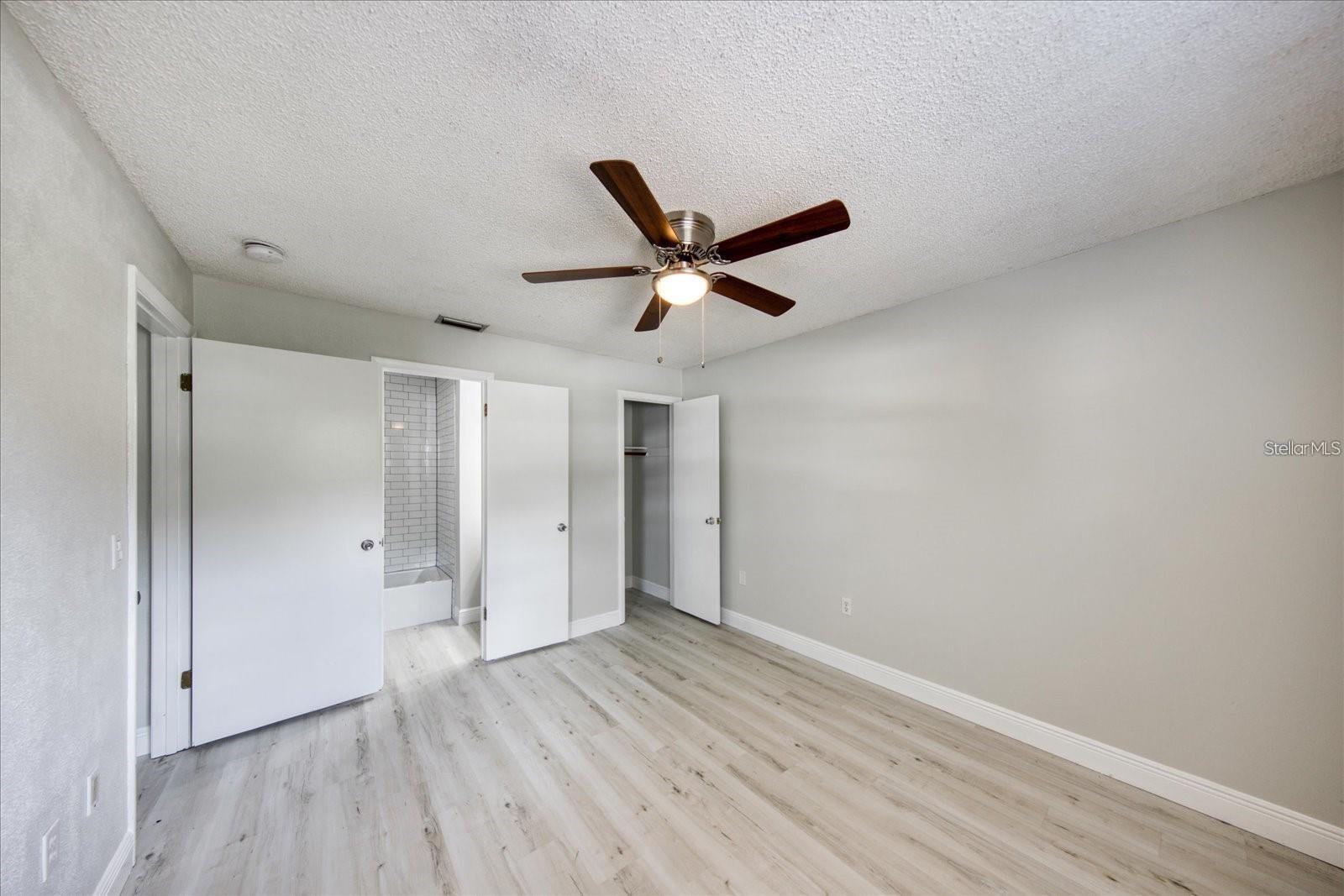 TERRACE GARDENS - Residential Lease