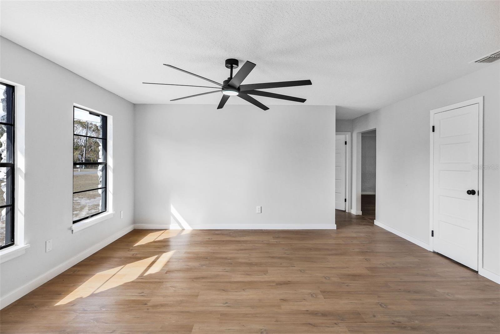 ORANGE CITY ESTATES UNIT 01 & 02 - Residential