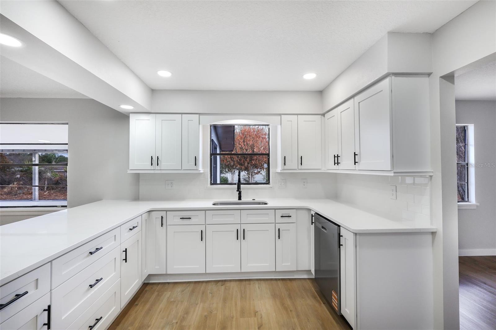 ORANGE CITY ESTATES UNIT 01 & 02 - Residential