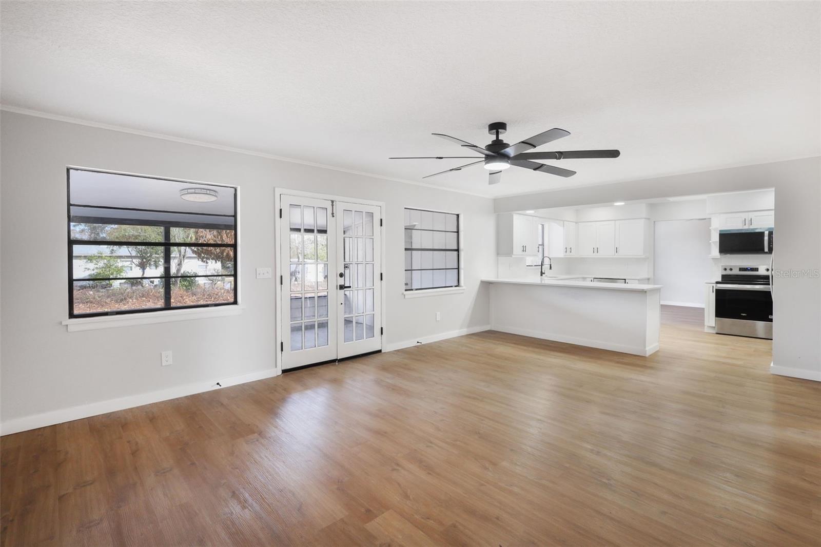 ORANGE CITY ESTATES UNIT 01 & 02 - Residential