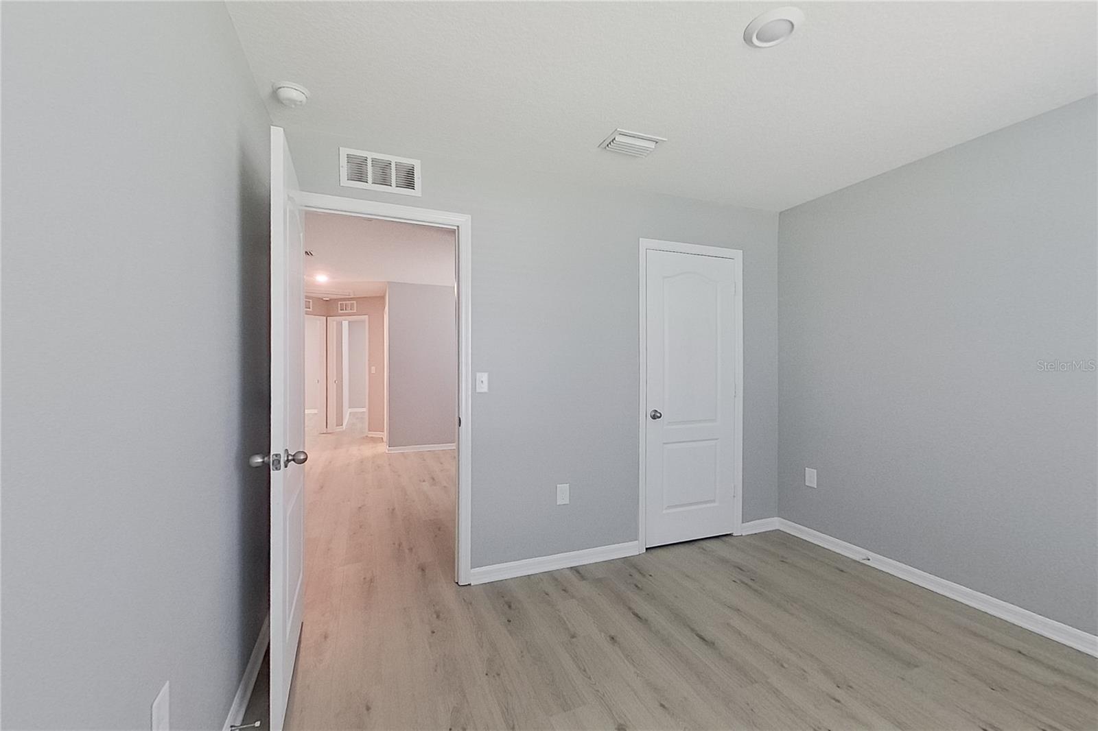 SPRING RIDGE - Residential Lease