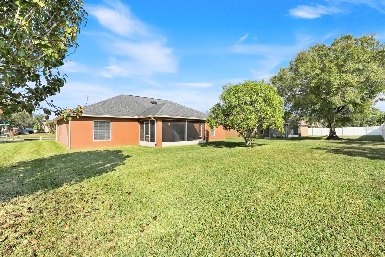 EAST LAKE COVE PH 1 - Residential