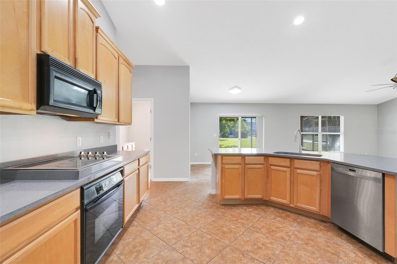 EAST LAKE COVE PH 1 - Residential