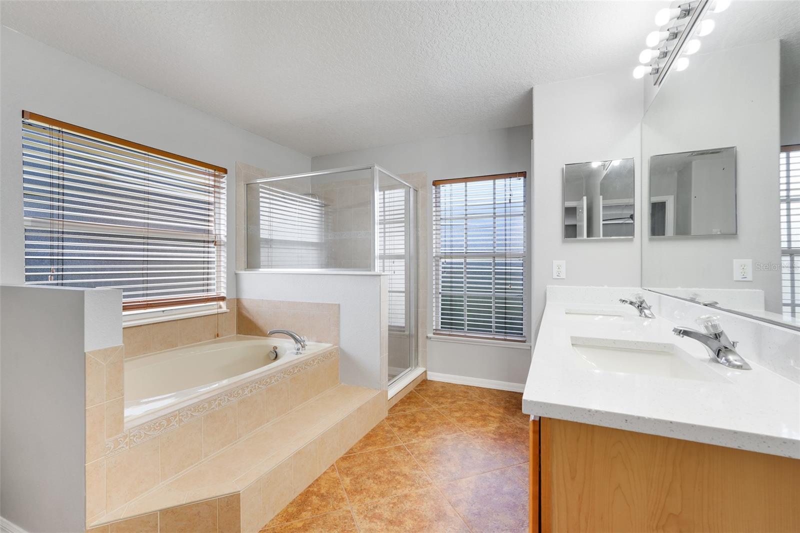 EAST LAKE COVE PH 1 - Residential