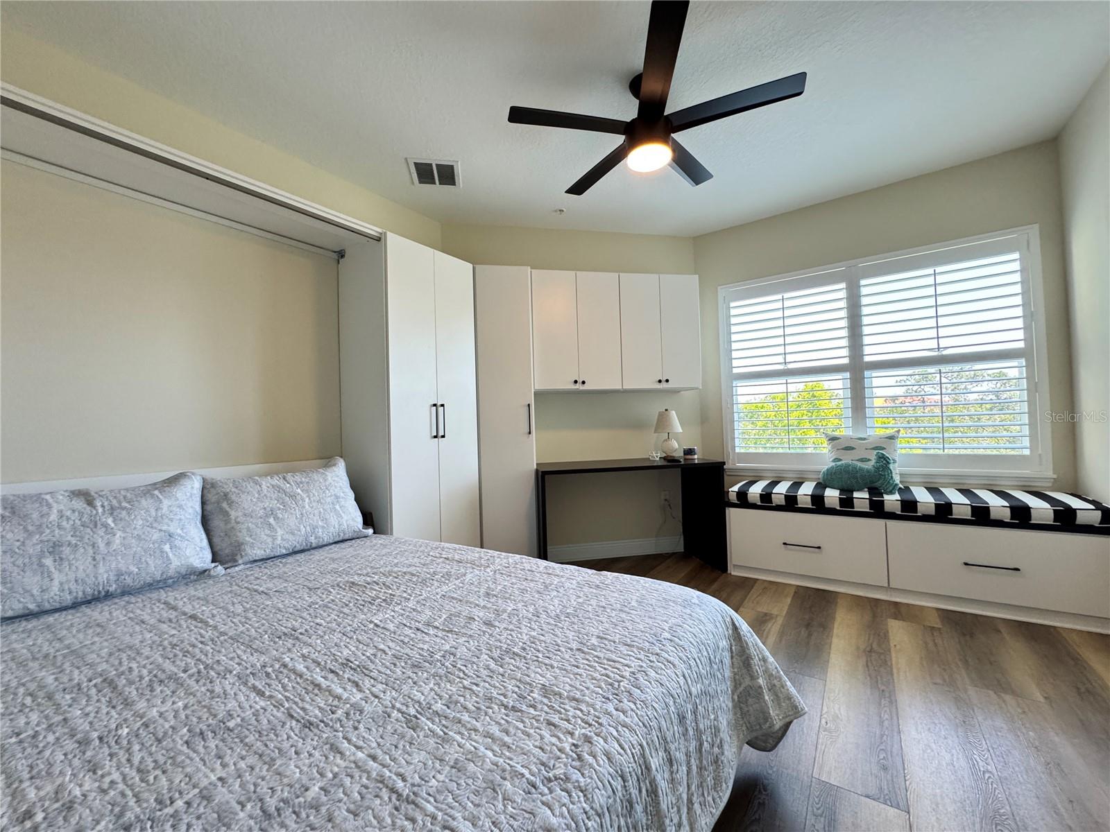 PALMA SOLA BAY CLUB - Residential Lease