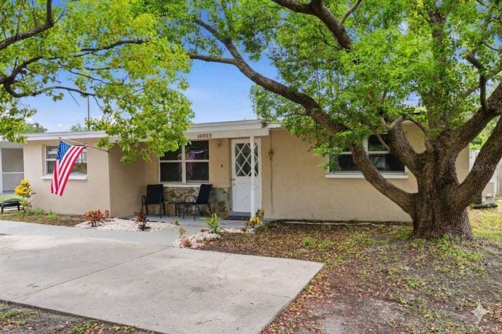 Photo of 10923 109th Way, Seminole, FL 33778 (MLS # TB8541422)