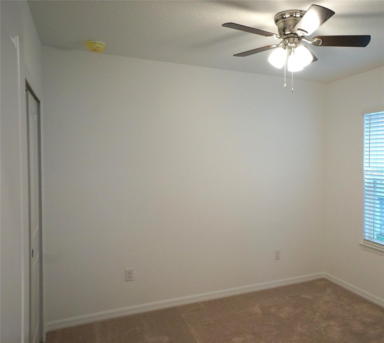 WHISPERING PINES PH 2 - Residential Lease