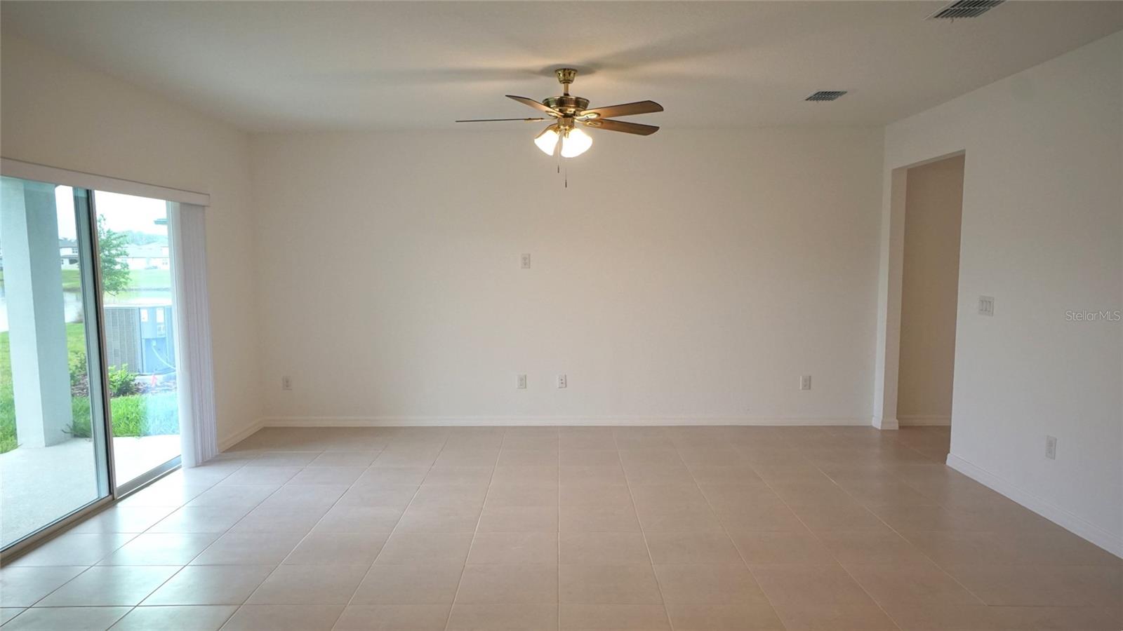 WHISPERING PINES PH 2 - Residential Lease