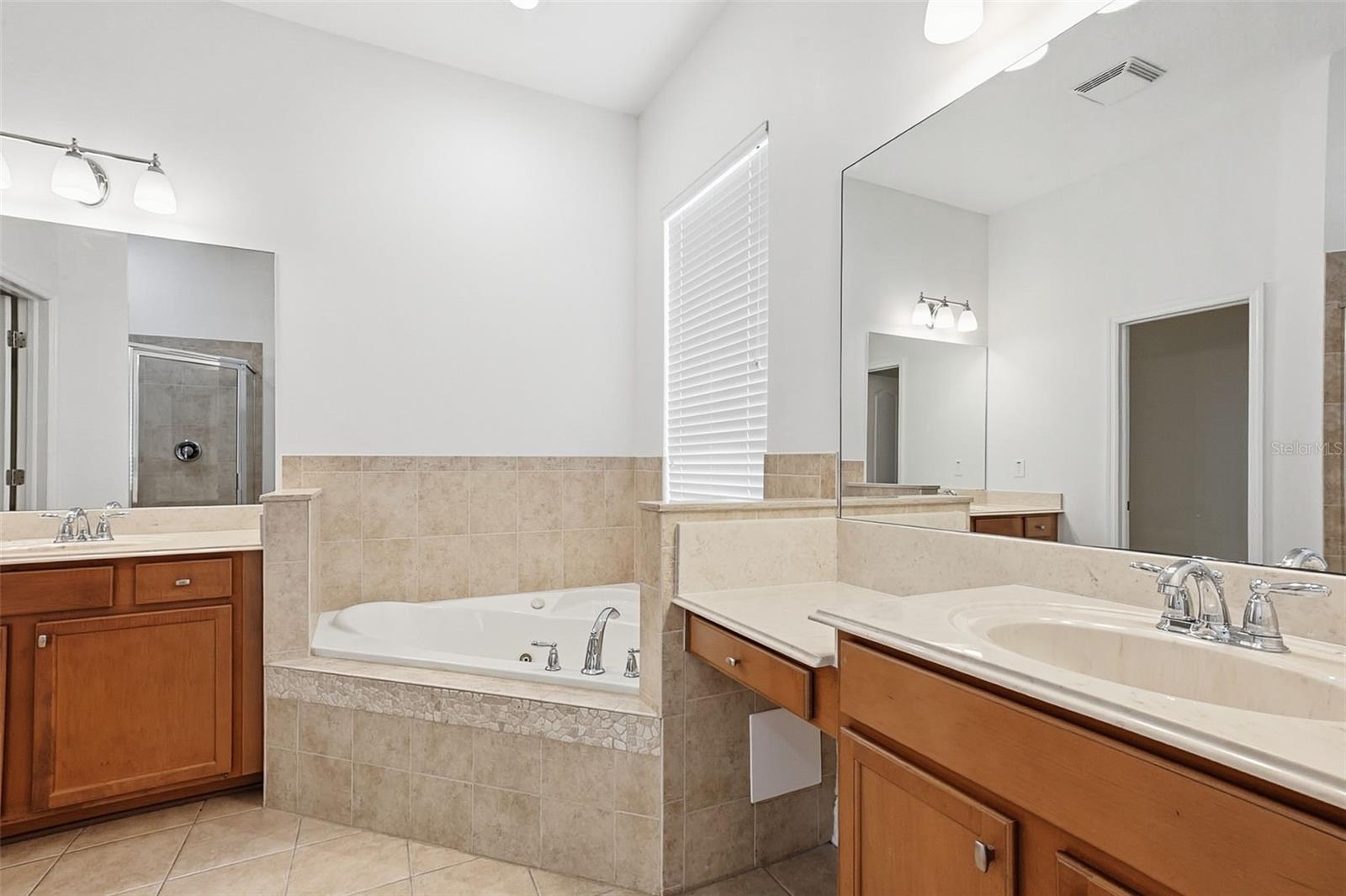 PALM COVE PH 02 - Residential