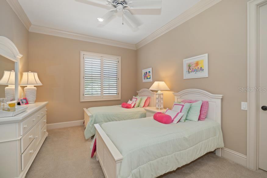 TIERRA VERDE UNIT 1 4TH REP - Residential