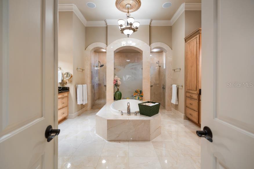 TIERRA VERDE UNIT 1 4TH REP - Residential
