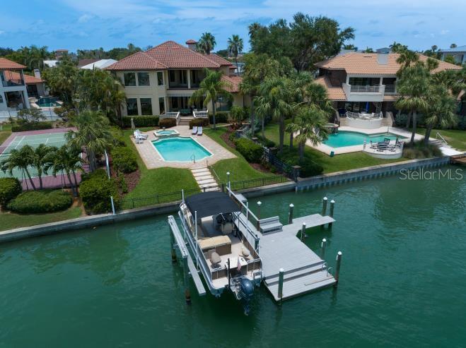 TIERRA VERDE UNIT 1 4TH REP - Residential
