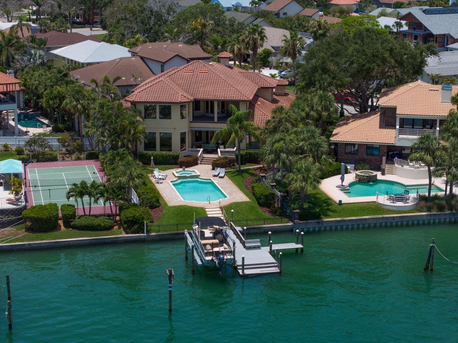 TIERRA VERDE UNIT 1 4TH REP - Residential