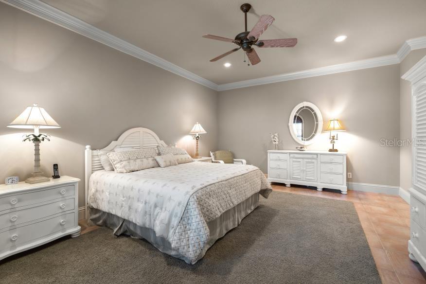 TIERRA VERDE UNIT 1 4TH REP - Residential