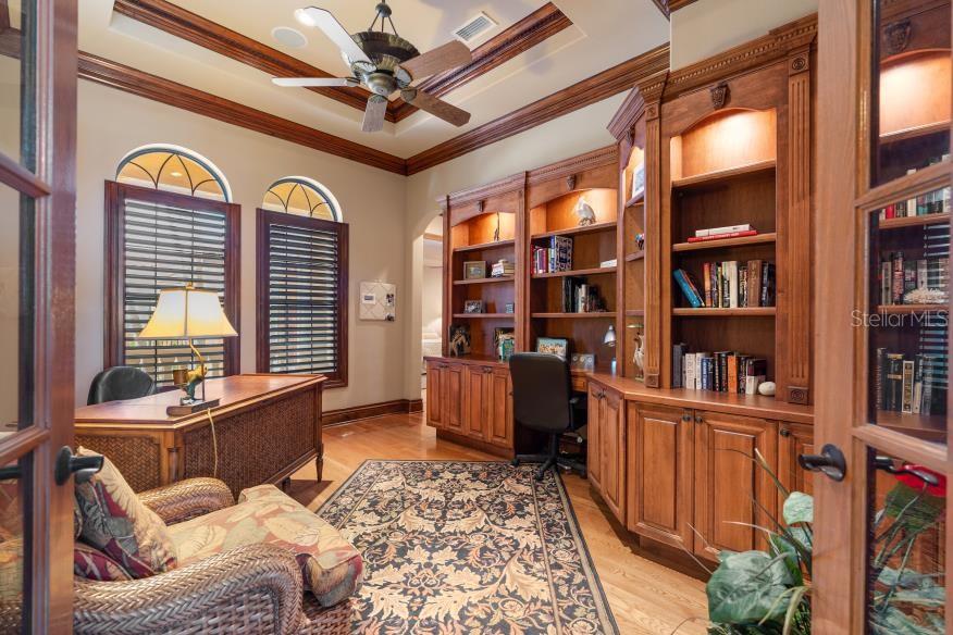 TIERRA VERDE UNIT 1 4TH REP - Residential