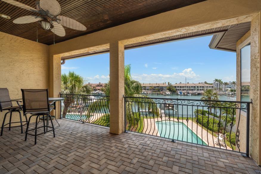 TIERRA VERDE UNIT 1 4TH REP - Residential