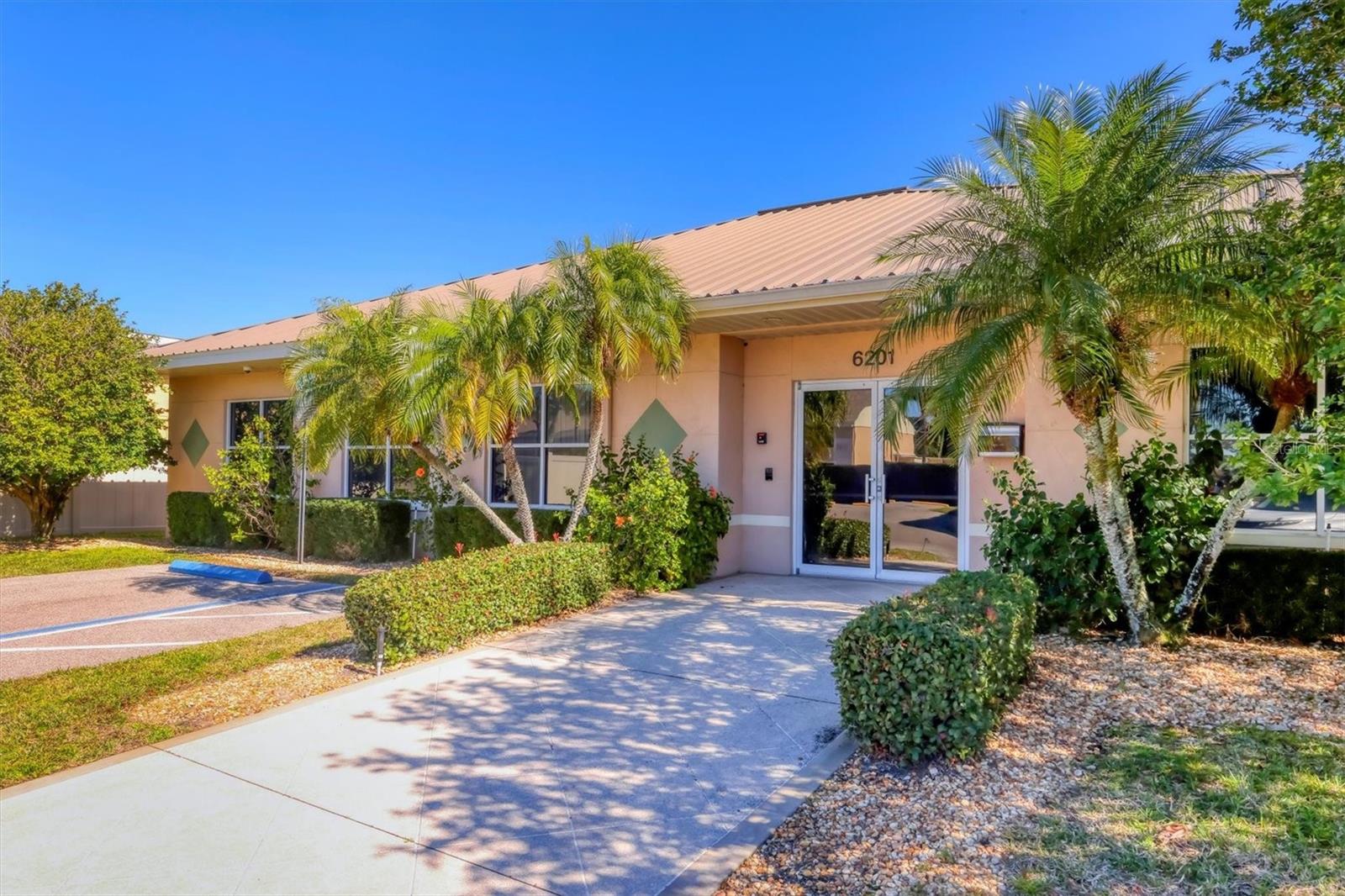 PEBBLE SPGS CLUSTER 6 - Residential