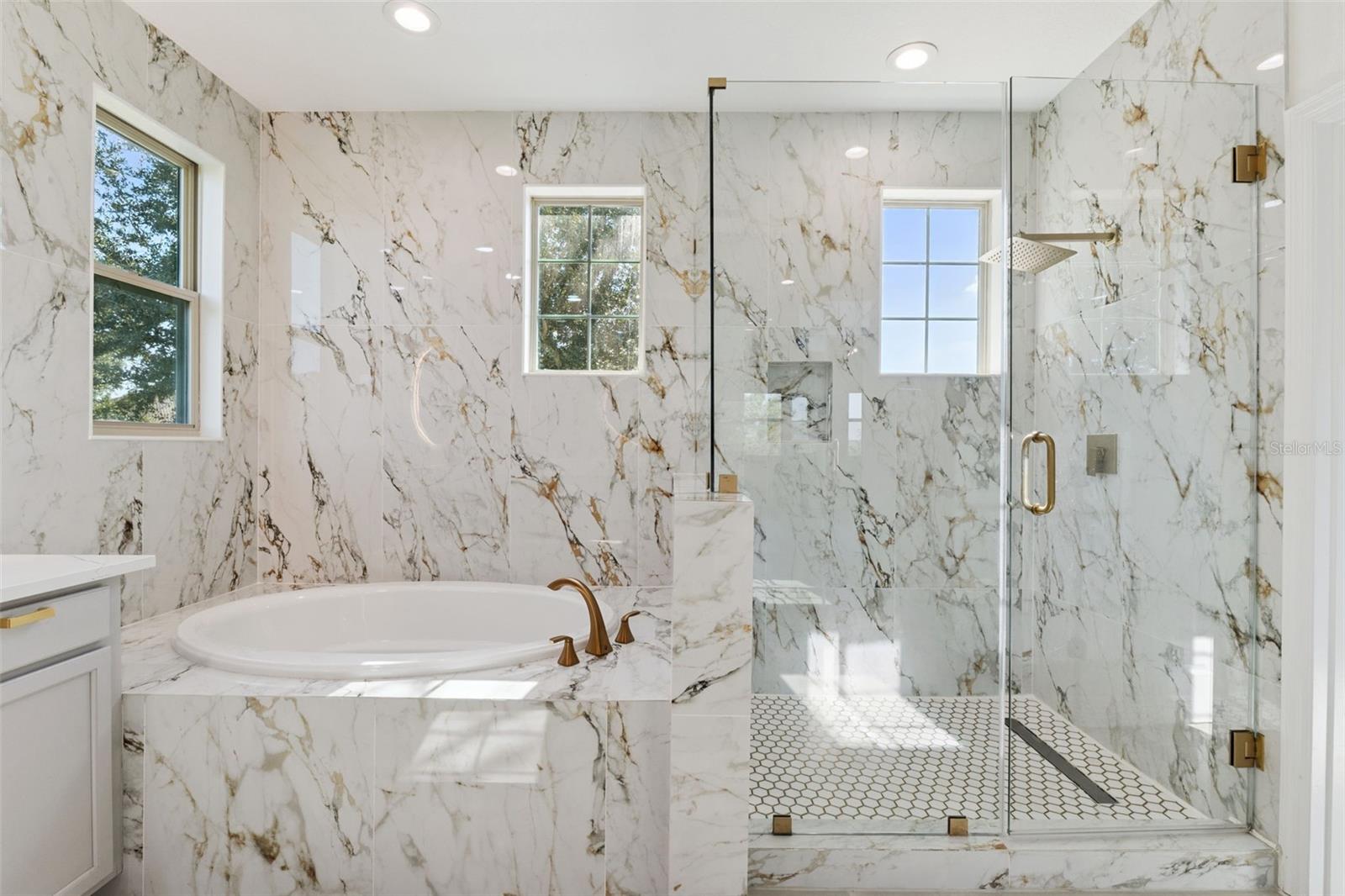 COLINA BAY SUB - Residential