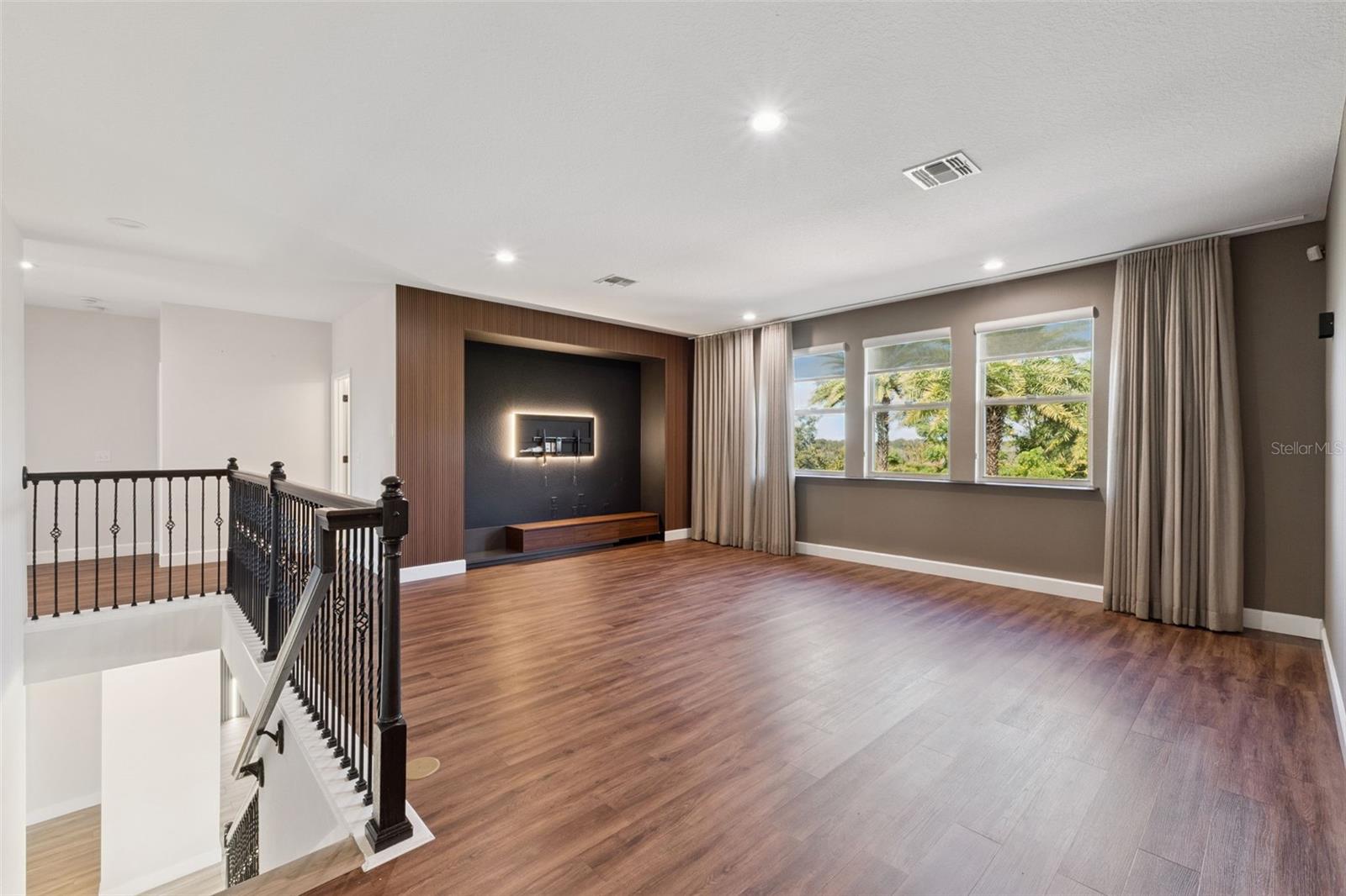 COLINA BAY SUB - Residential