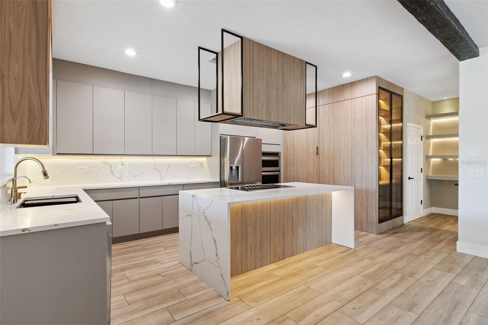 COLINA BAY SUB - Residential