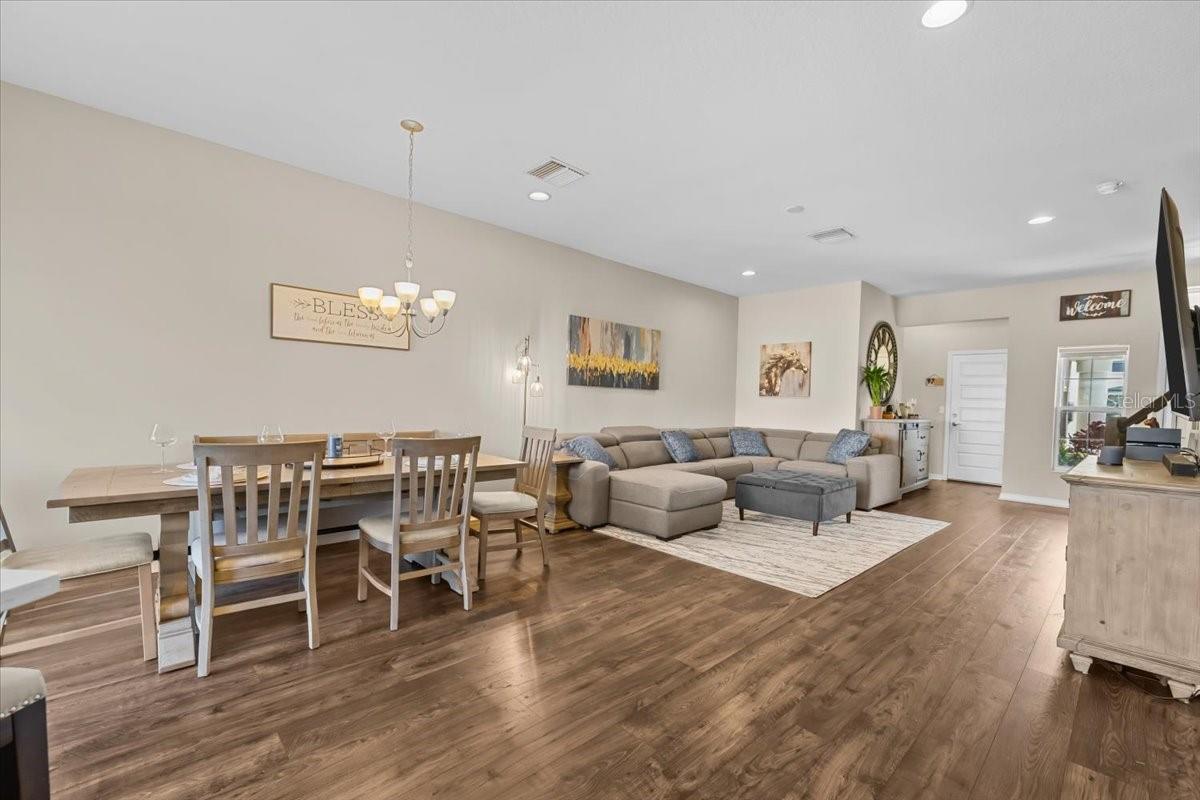 WINDERMERE ESTATES - Residential