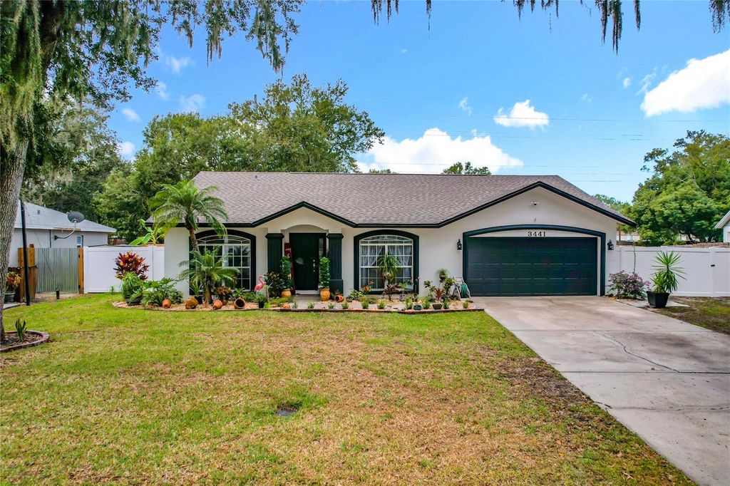Photo of 3441 Jade Lane, Mulberry, FL 33860 (MLS # TB8455122)