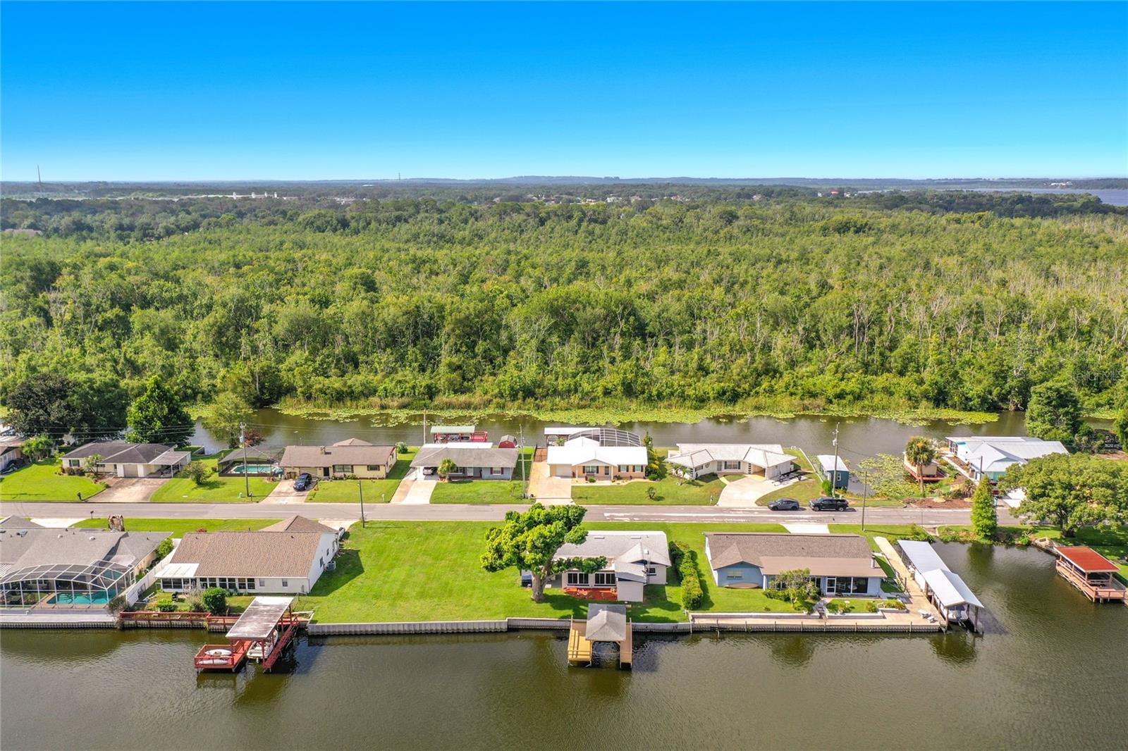 13233 COUNTRY CLUB