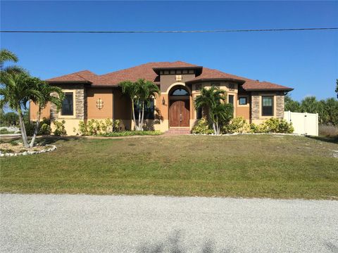 A home in PORT CHARLOTTE