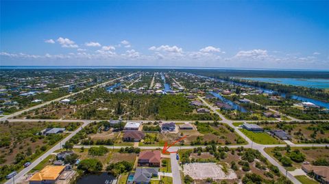 A home in PORT CHARLOTTE