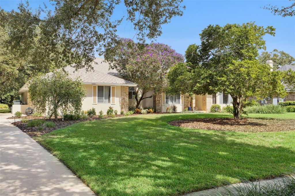 Photo of 4207 Willow Park Drive, Orlando, FL 32835 (MLS # O6348550)