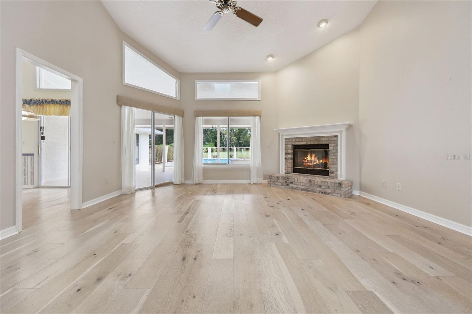 4207 WILLOW PARK DRIVE