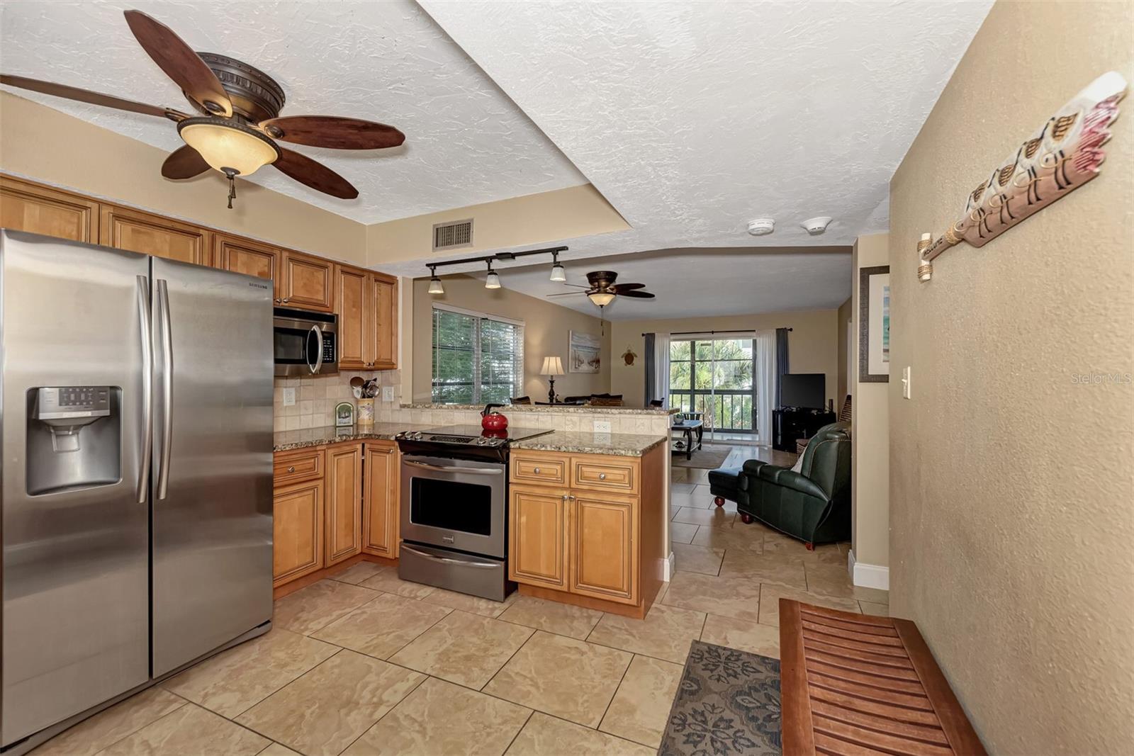 VISTA HERMOSA - Residential Lease
