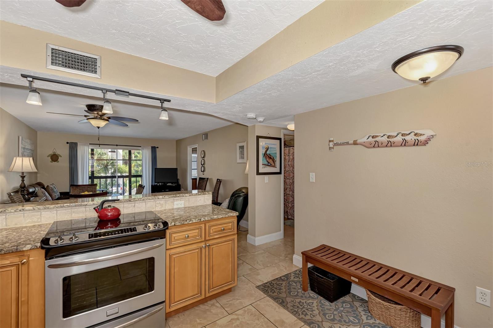 VISTA HERMOSA - Residential Lease