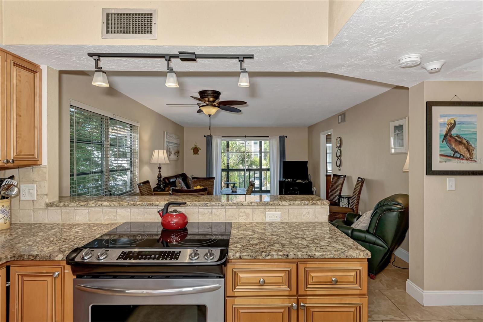 VISTA HERMOSA - Residential Lease