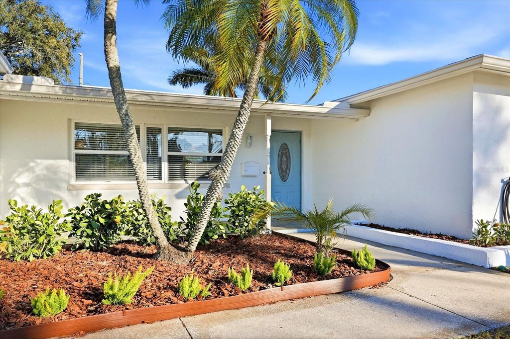 Photo of 2461 61st Lane N, St Petersburg, FL 33710 (MLS # TB8474295)