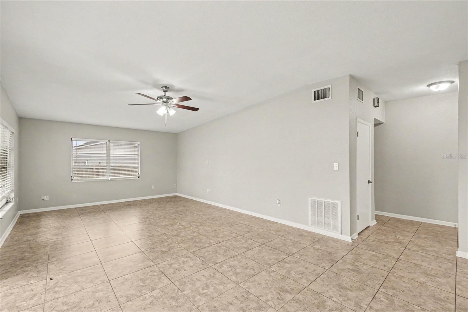 2124 JOHN ARTHUR WAY