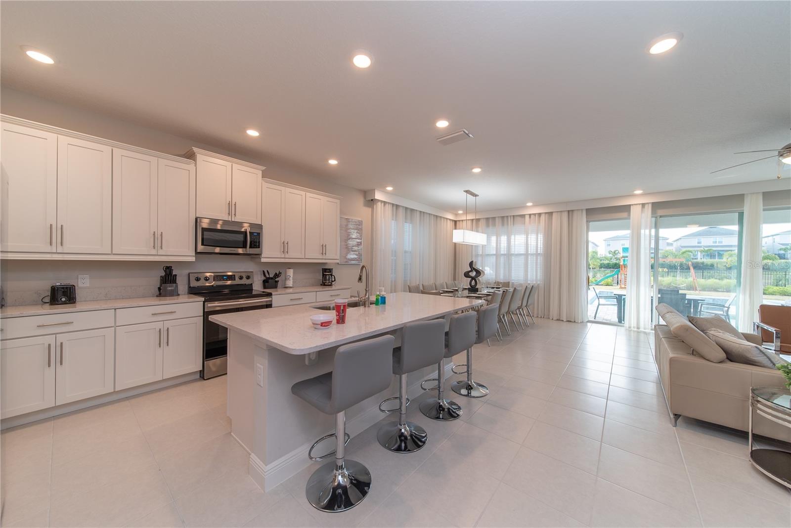 REUNION WEST PH 4 - Residential