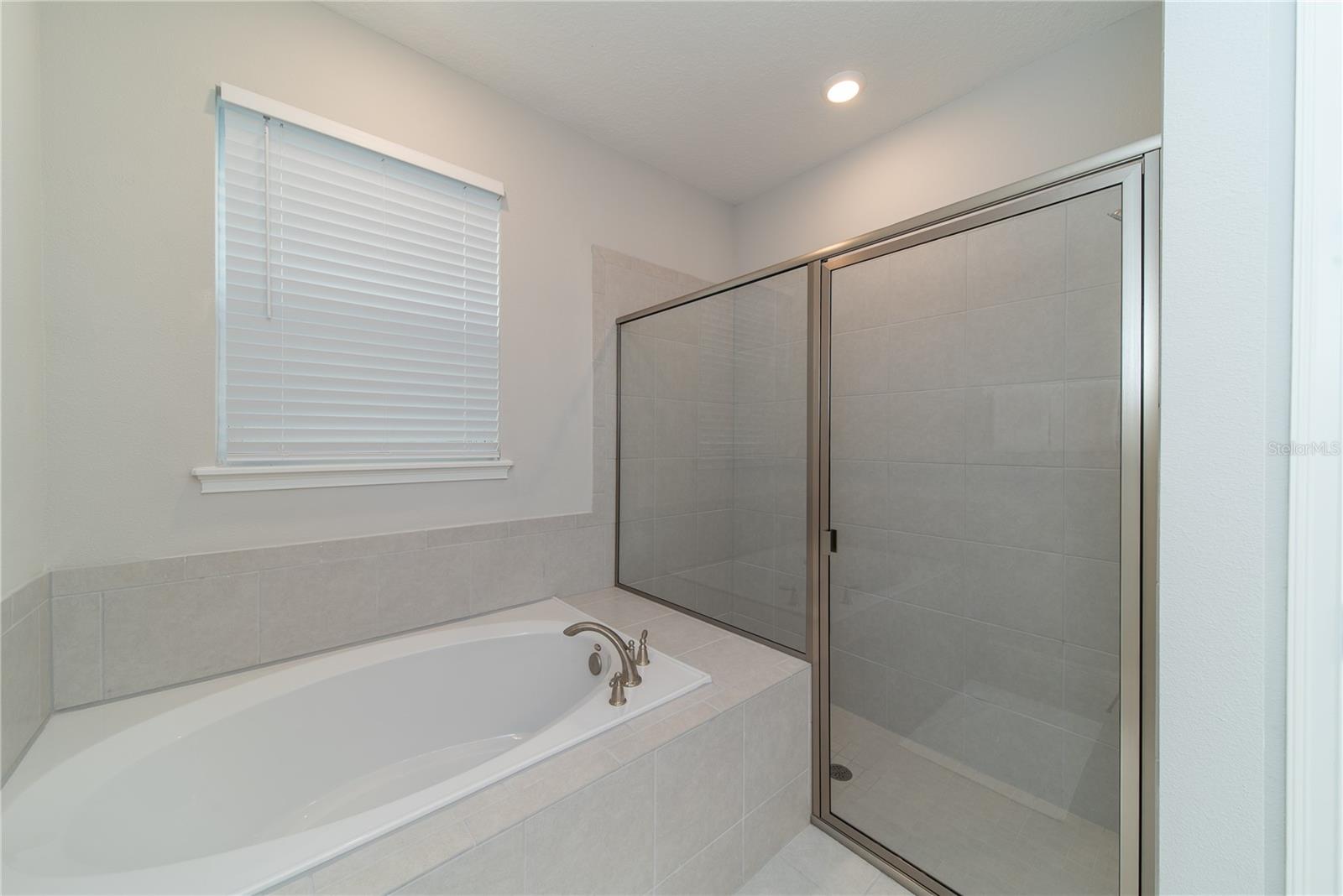 REUNION WEST PH 4 - Residential