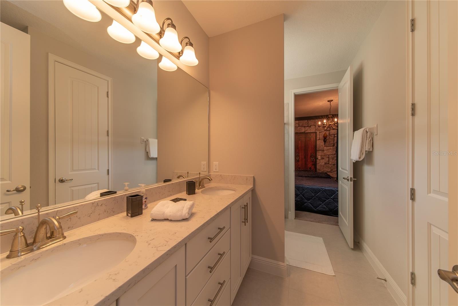 REUNION WEST PH 4 - Residential