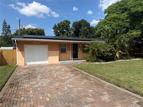 Photo of 5223 15th Avenue N, St Petersburg, FL 33710 (MLS # TB8426905)