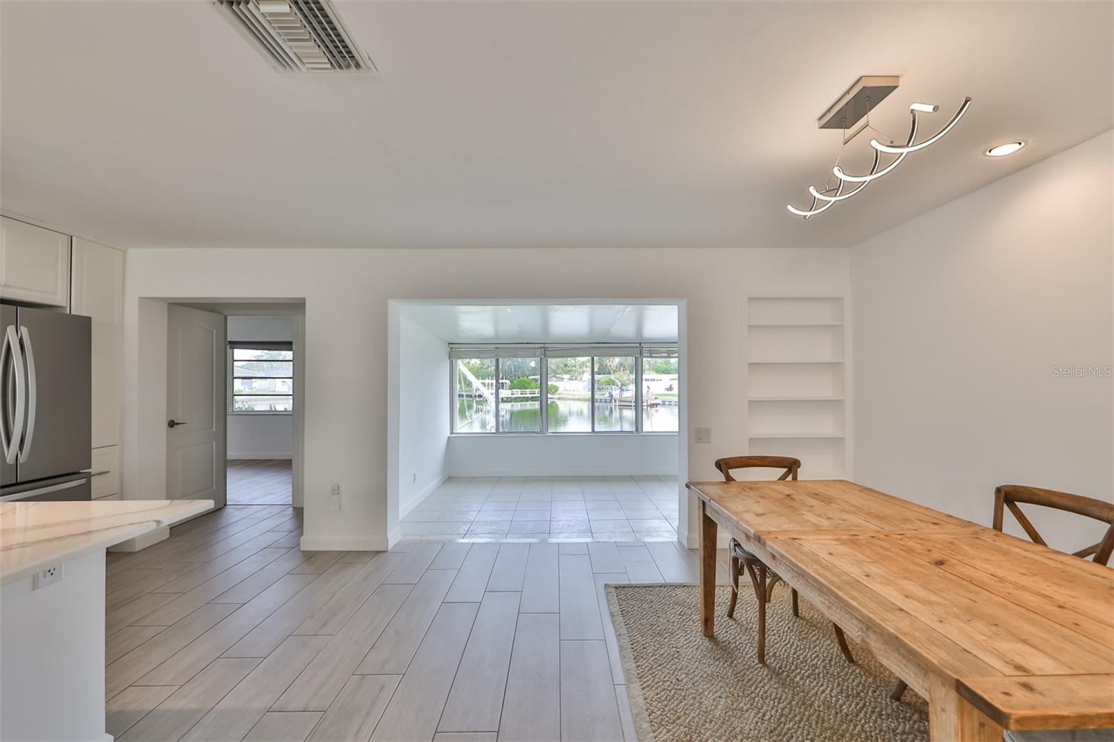 WATERWAY ESTATES SEC 2 - Residential Lease