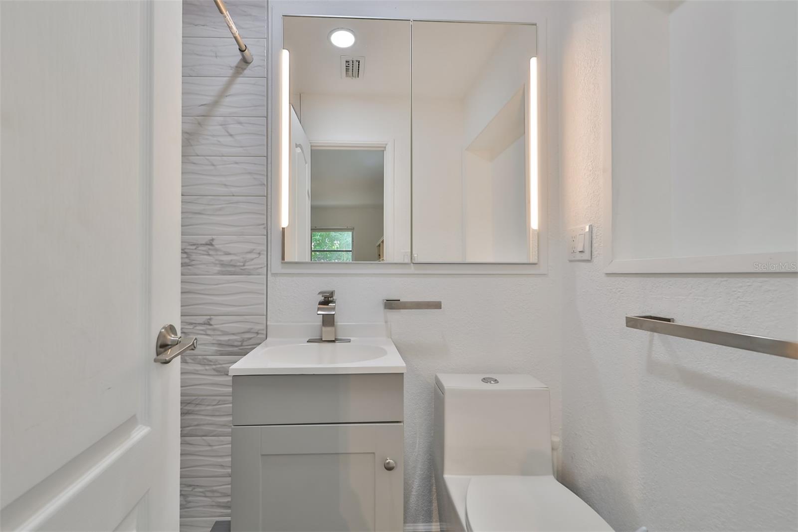 WATERWAY ESTATES SEC 2 - Residential Lease
