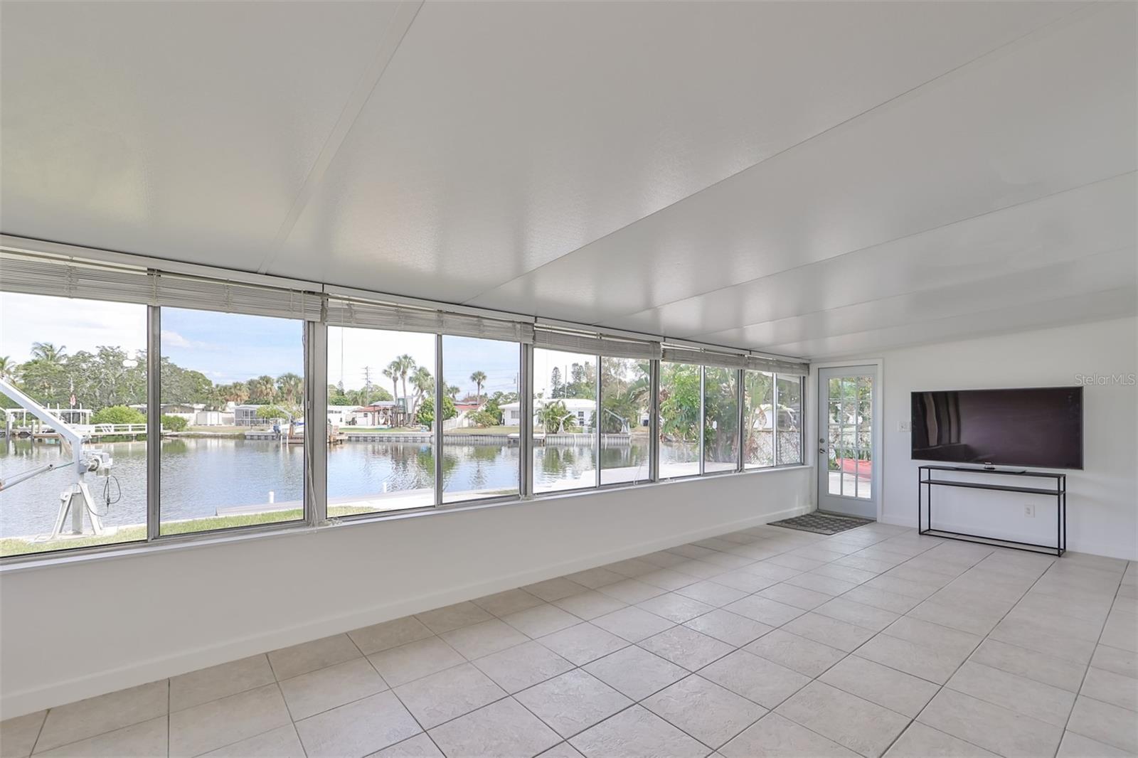 WATERWAY ESTATES SEC 2 - Residential Lease