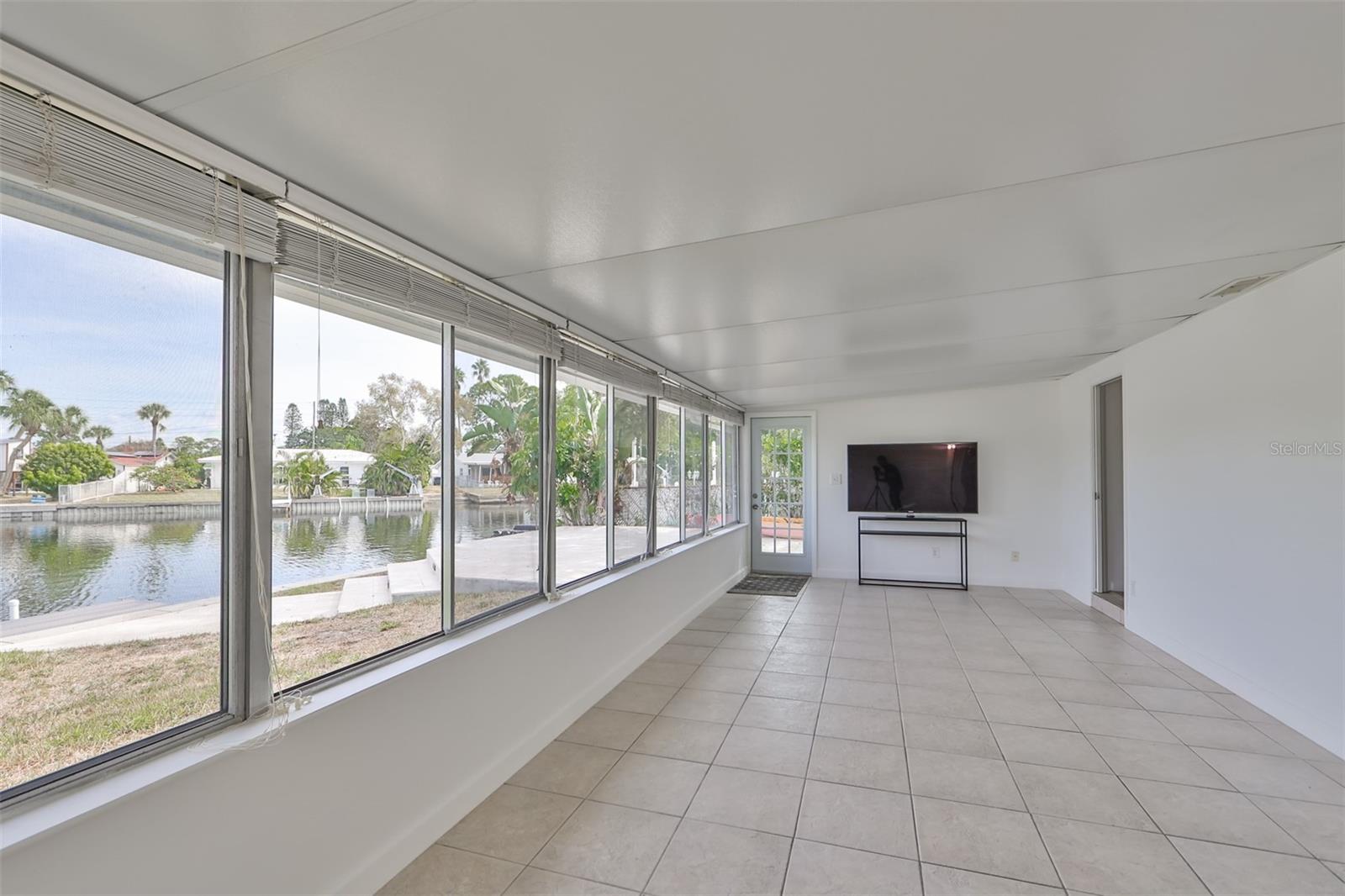 WATERWAY ESTATES SEC 2 - Residential Lease
