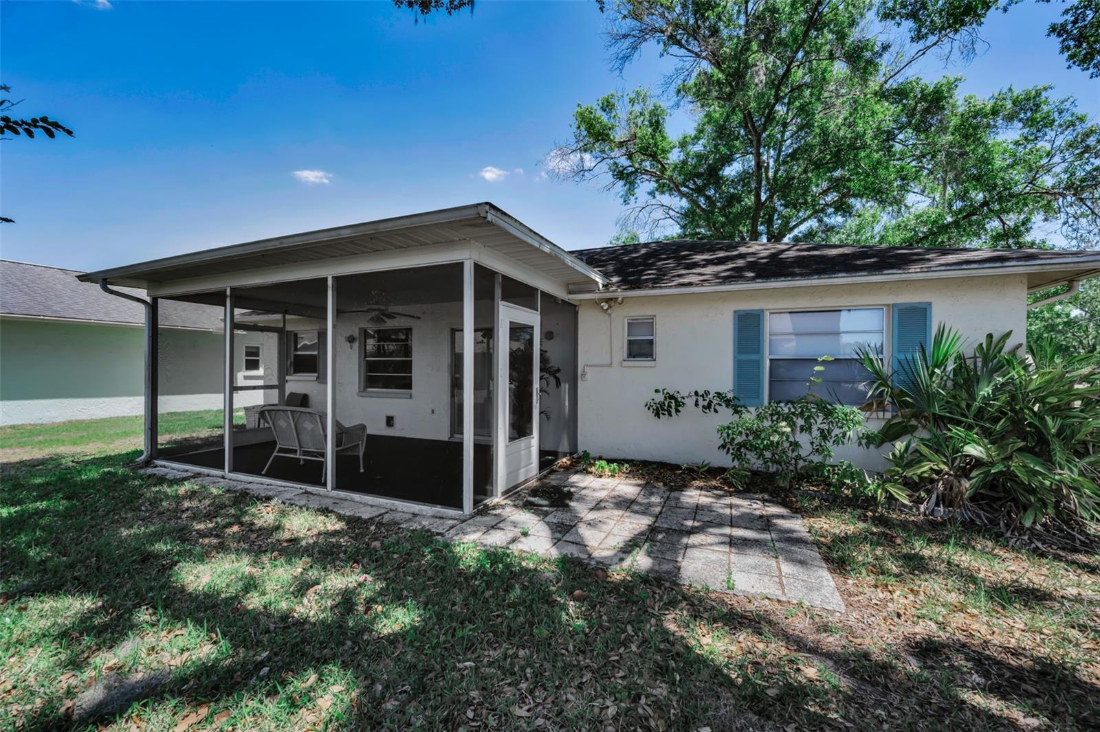 HERITAGE LAKE - Residential