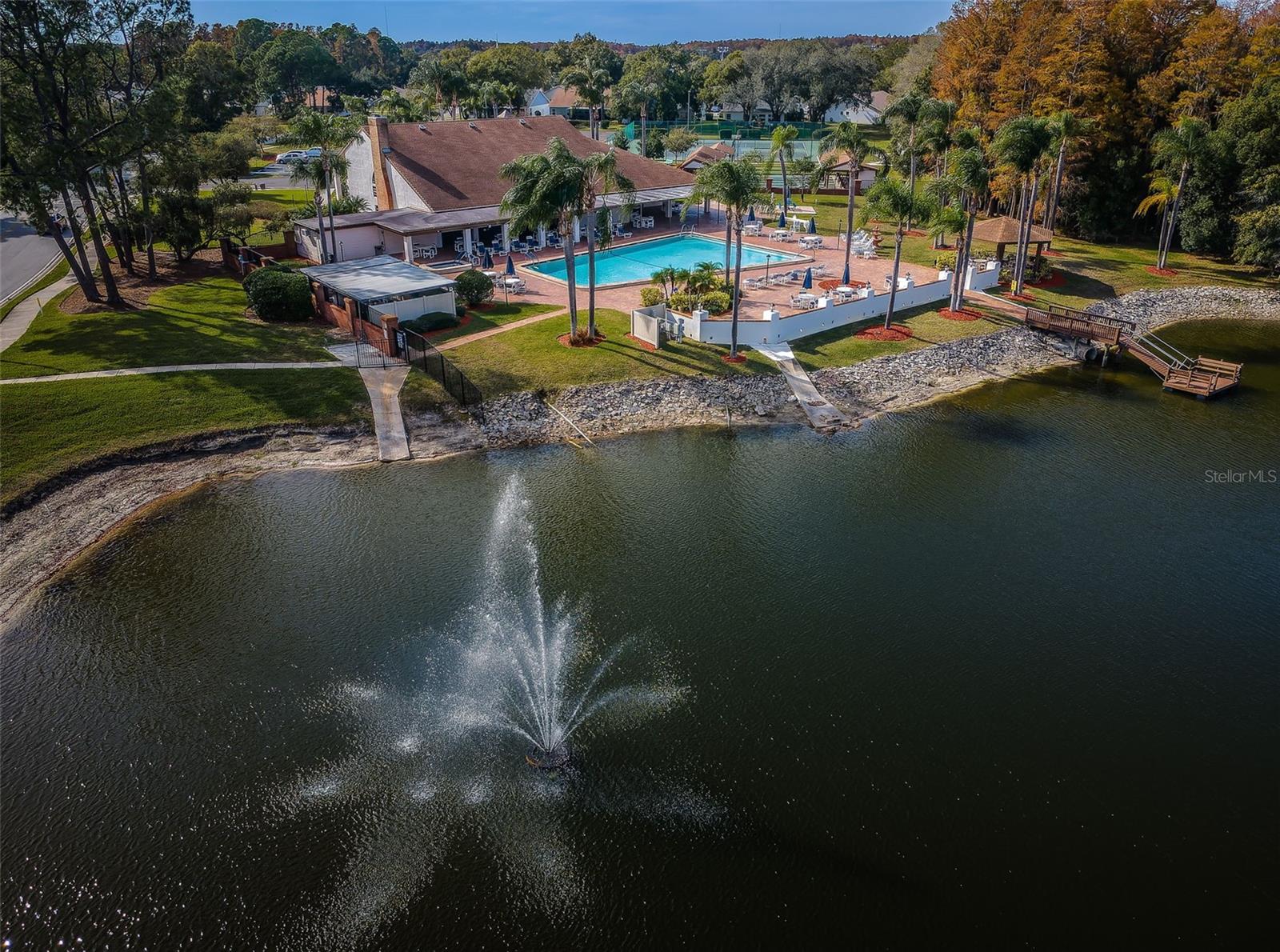 HERITAGE LAKE - Residential