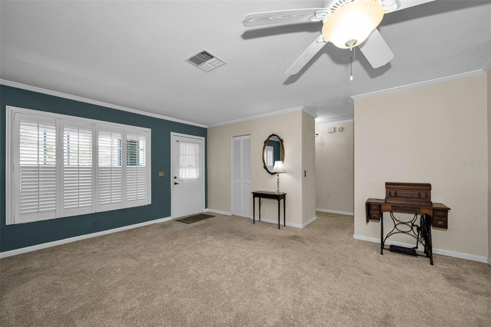 HERITAGE LAKE - Residential